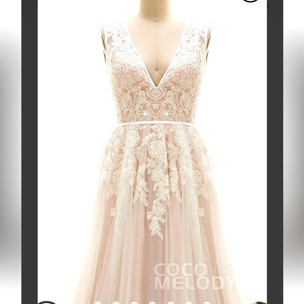 A-Line Court Train Tulle And Lace Wedding Dress, Cocomelody NWT - Picture 2 of 10